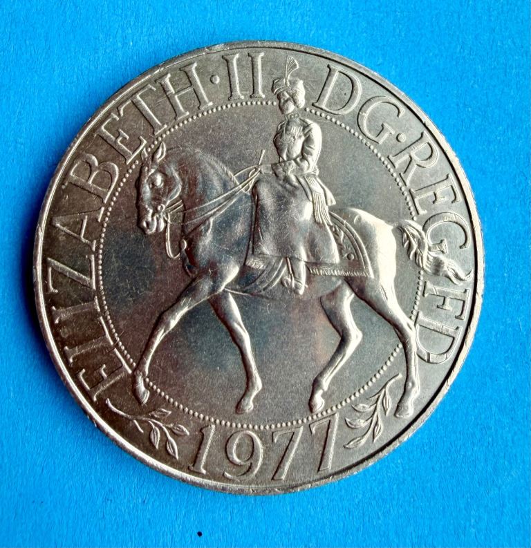 QE2 Silver Jubilee Crown coin