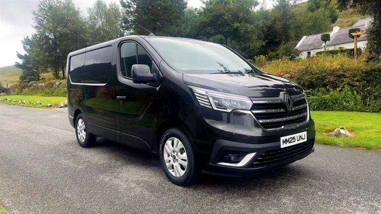 Renault, TRAFIC, Panel Van, 2025, Manual, 1997 (cc)