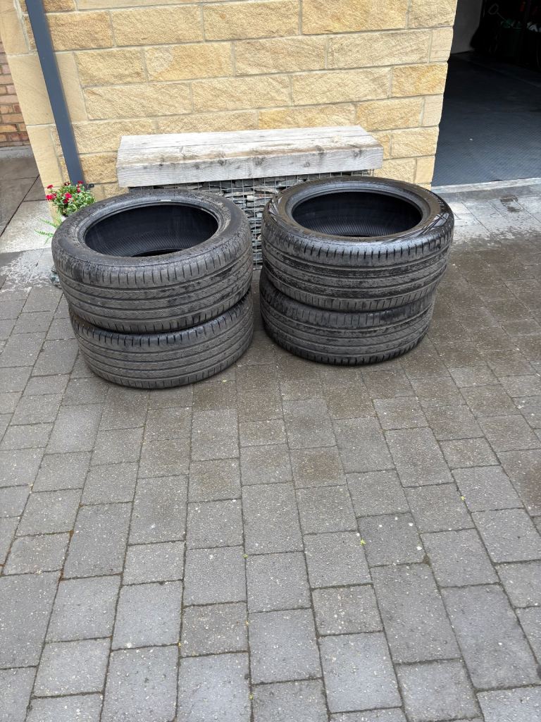 245/50R19 105 XL  CONTINENTAL TYRES SET OF FOUR