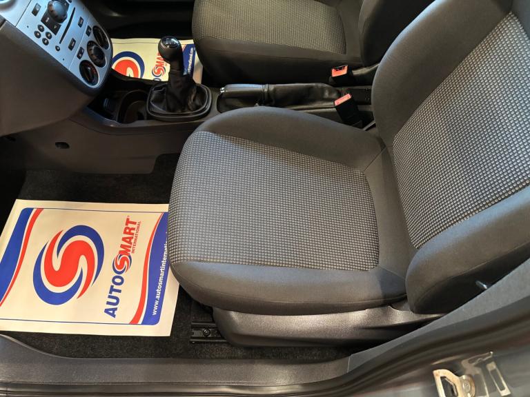 2011 Vauxhall Corsa 1.3 CDTi ecoFLEX Excite 5dr [AC] HATCHBACK Diesel Manual