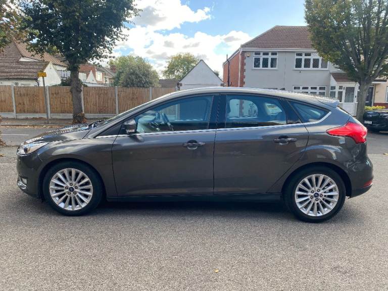 FORD FOCUS 1.0t ECOBOOST  TITANIUM X  2017  IN VGC  FSH NEW BELTS NEW MOT WARRANTY GIVEN