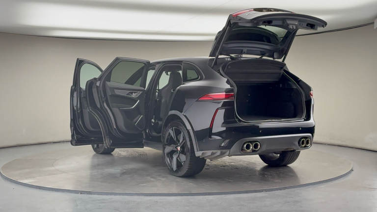 2021 Jaguar F-Pace 5.0 P550 V8 SVR SUV 5dr Petrol Quickshift AWD Euro 6 (s/s) (550 ps) SUV Petrol...