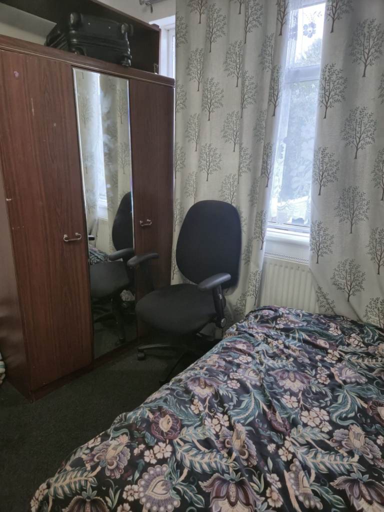 Double room to rent