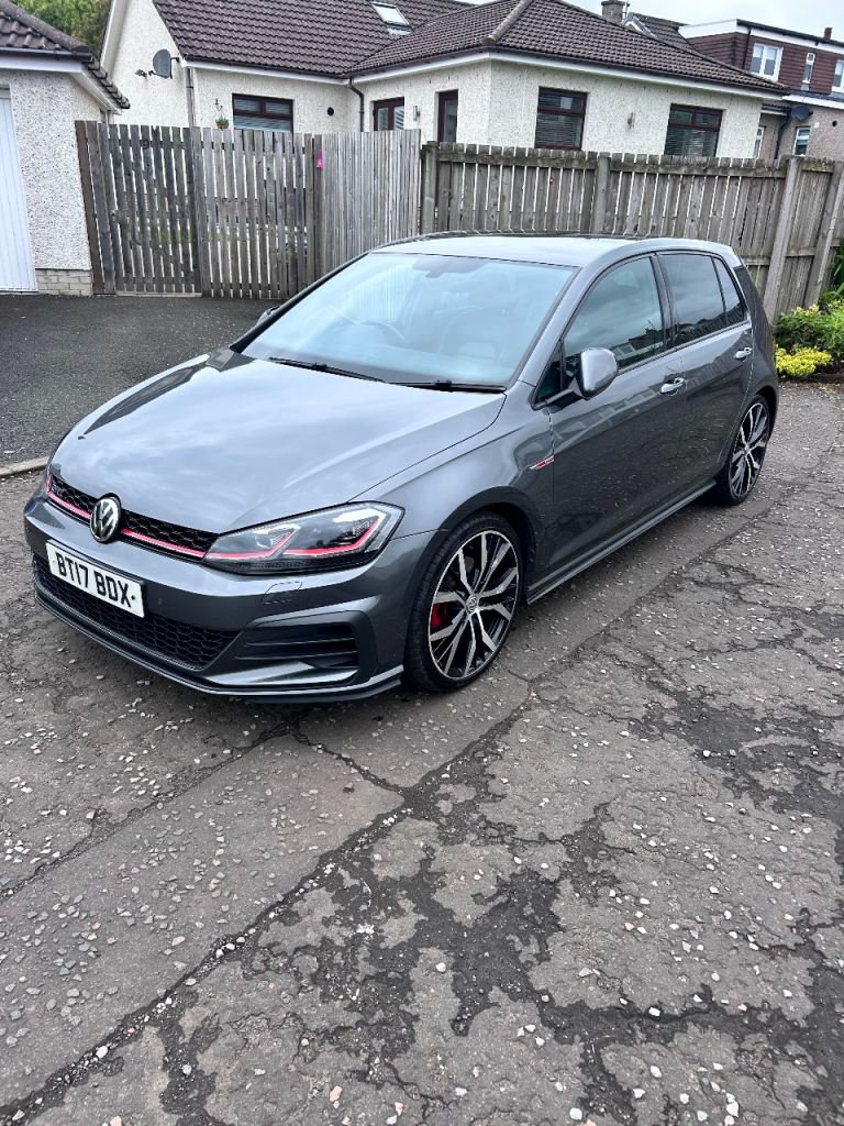 Volkswagen, GOLF, Hatchback, 2017, Semi-Auto, 1984 (cc), 5 doors