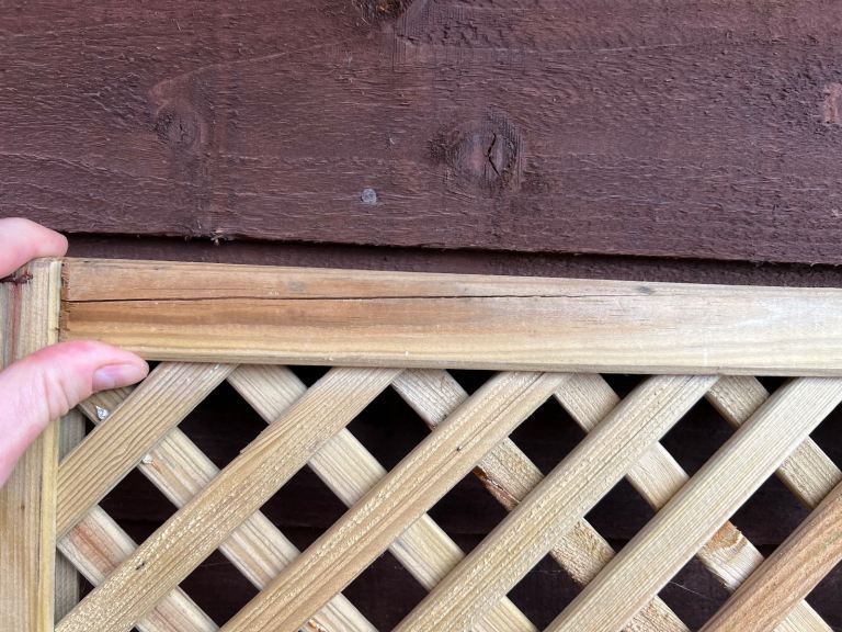 183cm x 60cm (6x2) Elite Privacy Diamond Trellis/Lattice Garden Screening Wood Fence