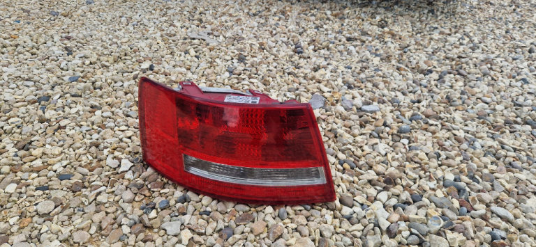 Audi A6 MK3 06-09 Passenger Side Left Rear Taillight N/S/R 4F5945095