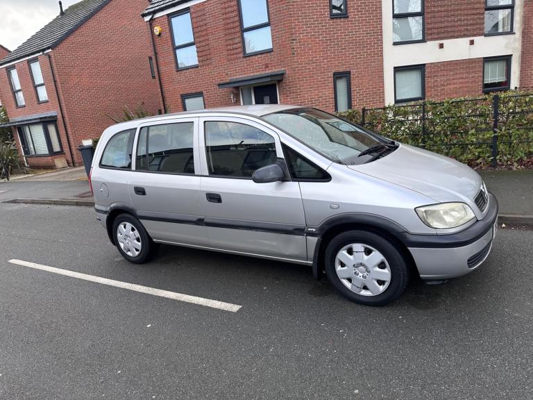 2004 Vauxhall Zafira 1.8i Life 5dr Auto MPV Petrol Automatic