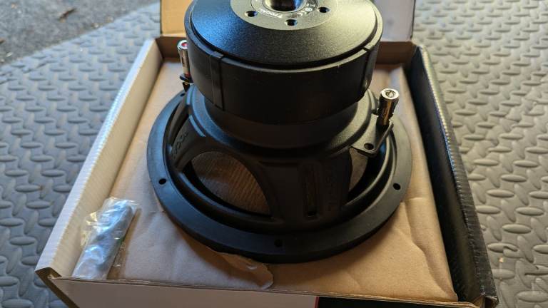 Focal car audio 8" sub P20 FE Flax Evo