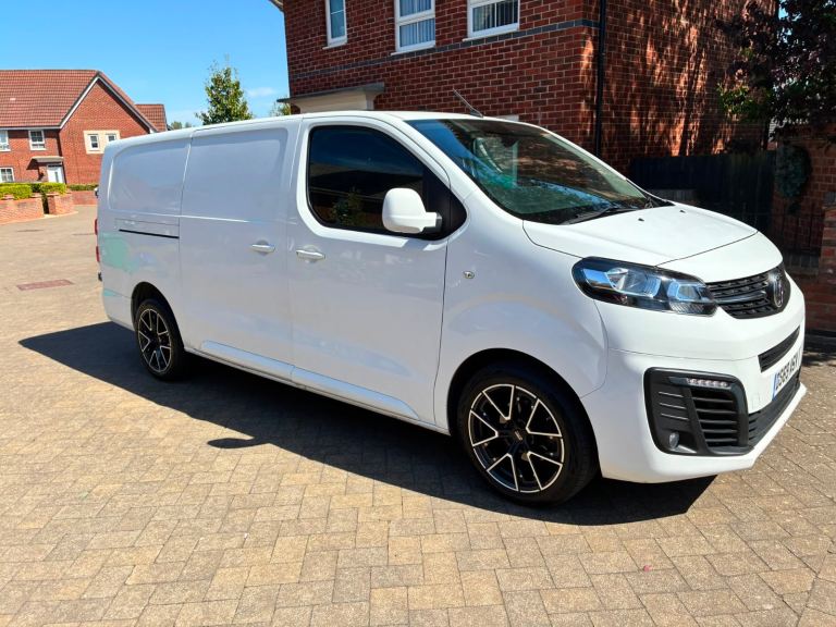 Vauxhall Vivaro 1.5d Sportive 12M/Mot Lwb Long Fully loaded Sportive Ulez