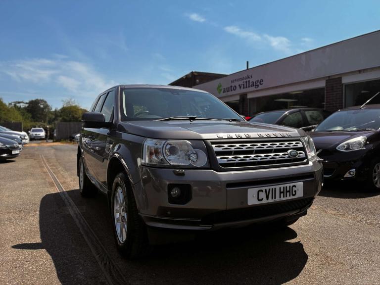 2011 Land Rover Freelander 2 2.2 SD4 XS SUV 5dr Diesel CommandShift 4WD Euro 5 (190 ps) SUV Diese...