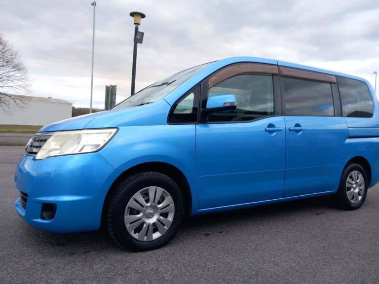 2008 Nissan Serena 2.0 Automatic ONLY 45,000 MILES SPECIAL SALE PRICE MPV Petrol Automatic