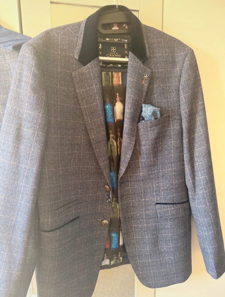 Men’s house of cavani 3-piece navy check suit