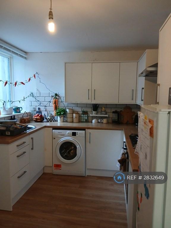 1 bedroom in King St, Ebbw Vale, NP23 (#2832649)
