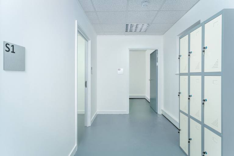 Crawley - RH11 7XX \ Workshop Space with Flexible Use in Basepoint Metcalf Way