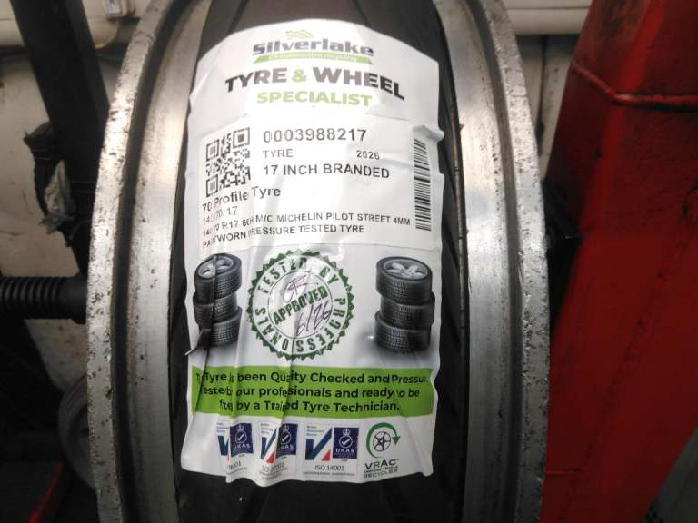 140 70 R17 66h M/C Michelin Pilot Street 4mm Partworn Pressure Tested Tyre
