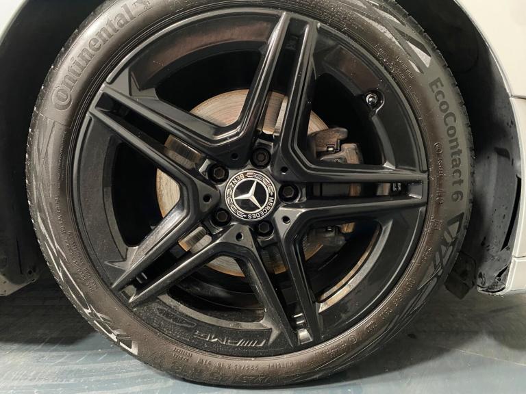 2020 Mercedes-Benz A-Class 1.3 A180 AMG Line (Executive) 7G-DCT Euro 6 (s/s) 5dr HATCHBACK Petrol...