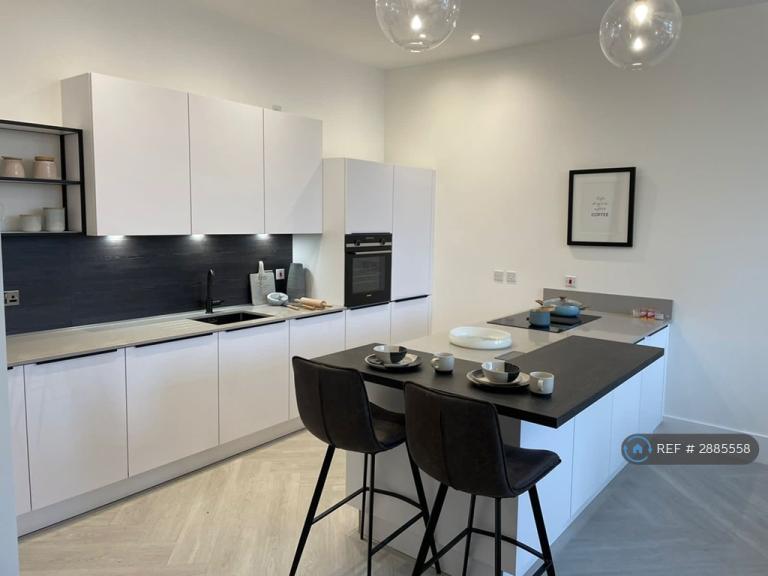 1 bedroom flat in Normal Avenue, Glasgow, G13 (1 bed) (#2885558)