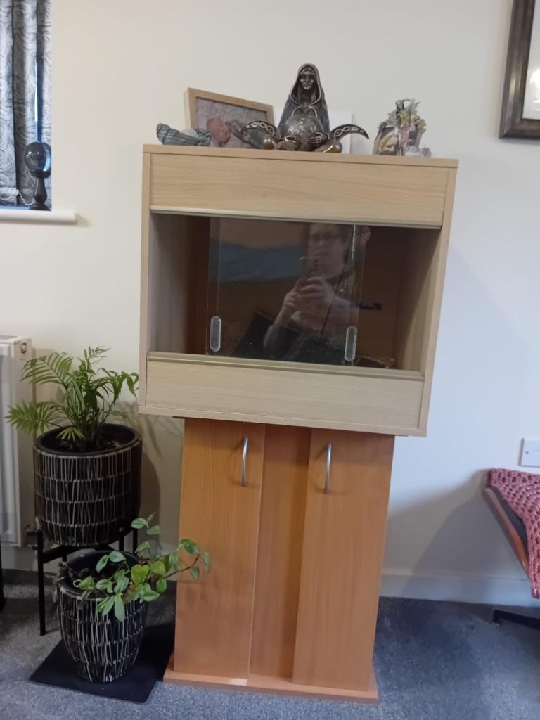 Vivarium & Cabinet
