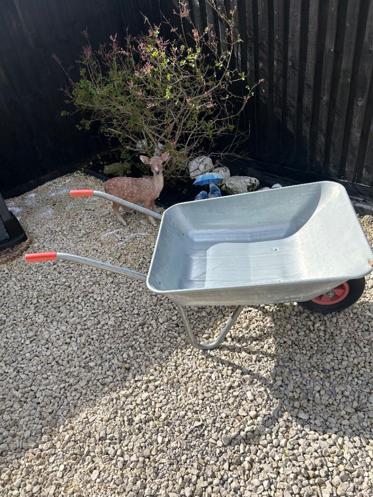 Metal Wheelbarrow