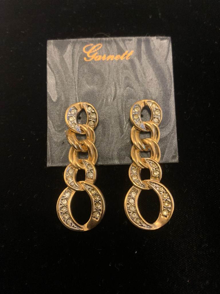 Vintage Gold Tone 5-Link Stud Earrings with Sparkling Rhinestones