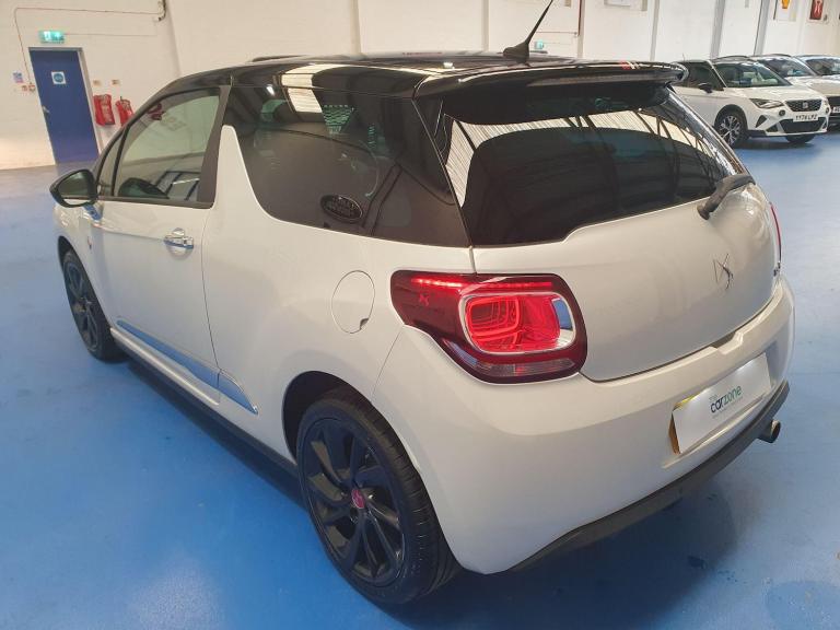 2018 DS Automobiles DS 3 1.2 PureTech Performance Line Euro 6 (s/s) 3dr HATCHBACK Petrol Manual