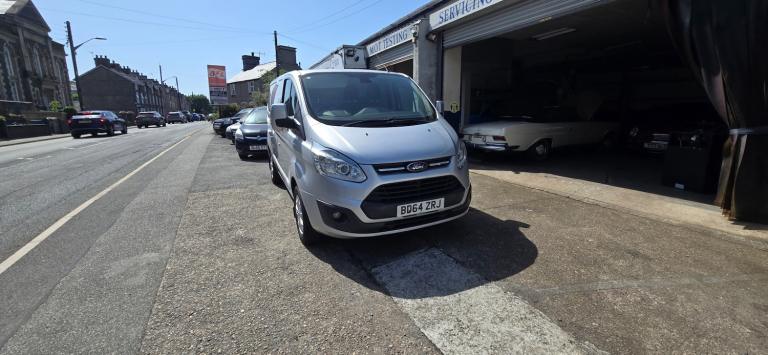 2015 Ford Transit Custom 2.2 TDCi 125ps Low Roof Limited Van Van  Diesel Manual