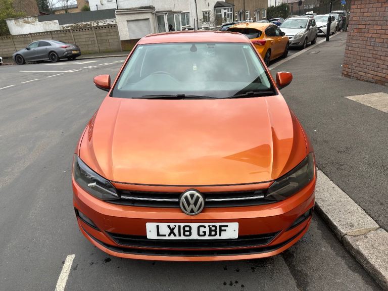 Volkswagen, POLO, 2018, 990 (cc)