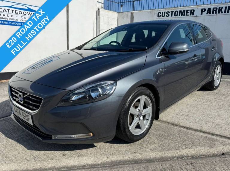 2014 14 VOLVO V40 1.6 D2 SE HATCHBACK 5DR DIESEL MANUAL EURO 5 (S/S) (115 PS) DI