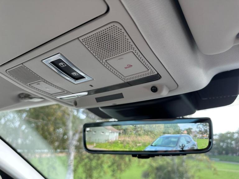 2019 Land Rover Discovery Sport 2.0 P250 MHEV R-Dynamic HSE SUV 5dr Petrol Auto 4WD Euro 6 (s/s) ...