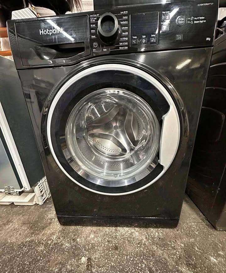 Hotpoint 8Kg Black Washing Machine – Excellent Condition – £160