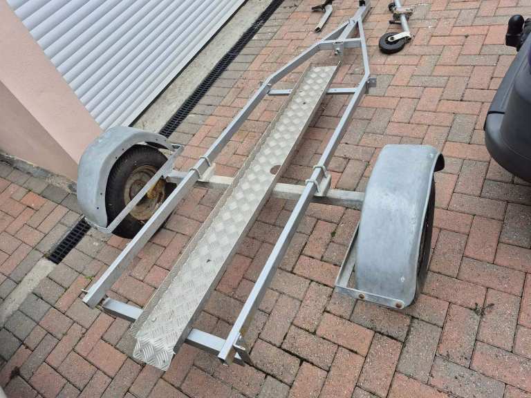 Motorcycle trailer 
