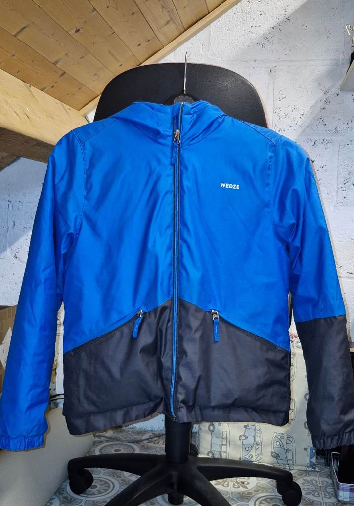 Age 12 Jacket hardly warn