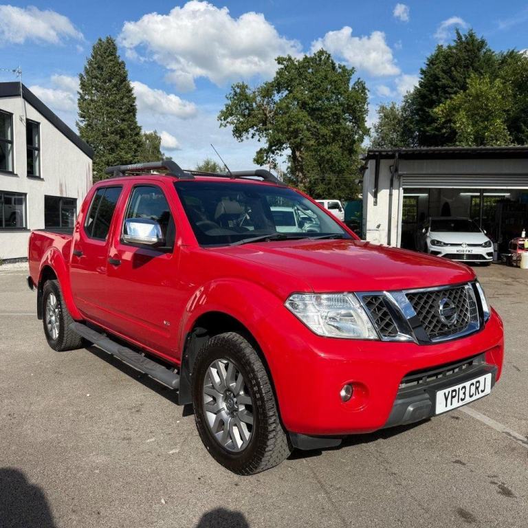 2013 Nissan Navara Double Cab Pick Up Outlaw 3.0dCi V6 231 4WD Auto PICK UP DIES