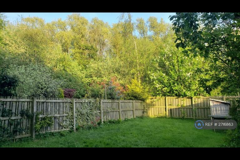 3 bedroom house in Tynemouth Pass, Gateshead, NE8 (3 bed) (#2716863)