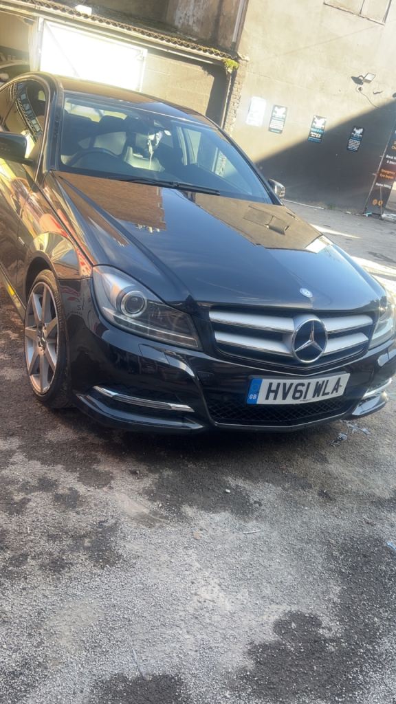 MERCEDES BENZ AMG SPORT 7G TRONIC C250