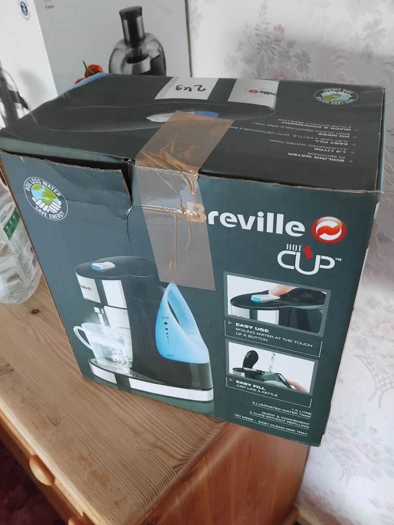Instant water boiler