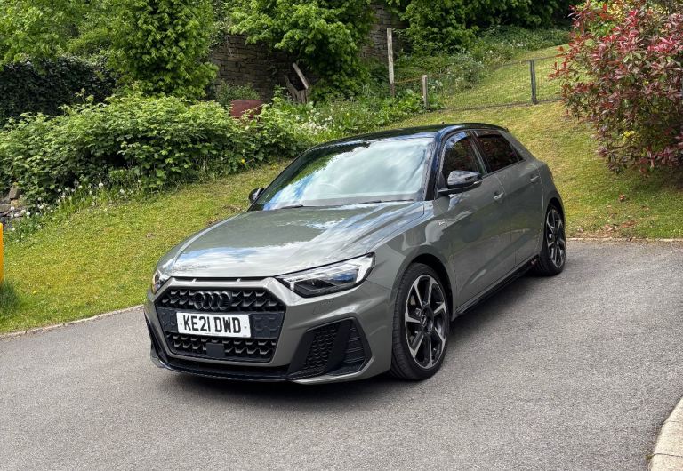 Audi, A1, Hatchback, 2021, Semi-Auto, 999 (cc), 5 doors