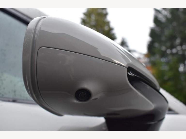 2020 70 PORSCHE TAYCAN 0.0 TURBO S 93KWH 4D 751 BHP