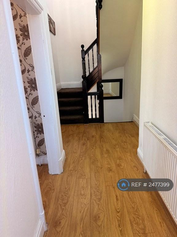 3 bedroom flat in Donnington St, Leicester, LE2 (3 bed) (#2477399)