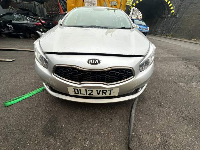  ♻️ KIA CEED 2012 1.6 DIESEL BREAKING FOR PARTS ♻️