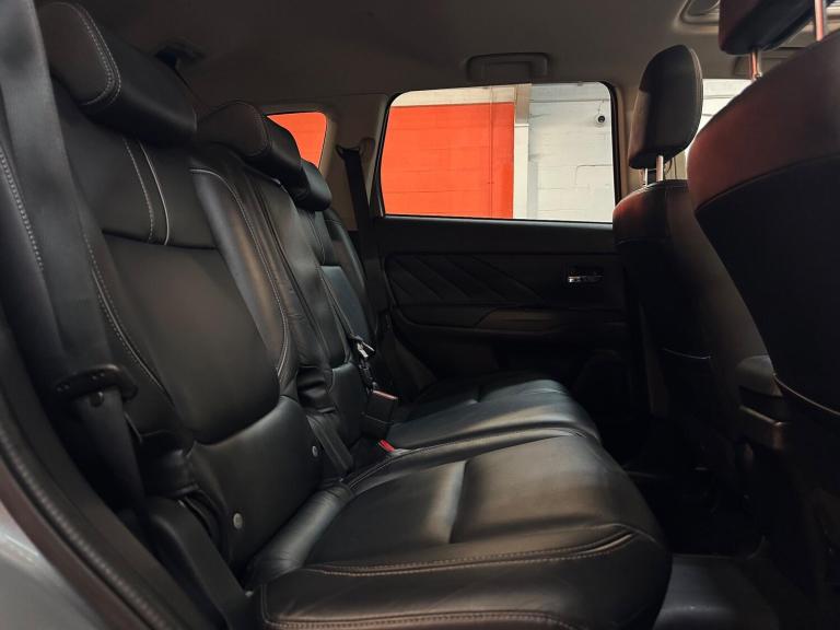 2016 Mitsubishi Outlander 2.0 PHEV GX4h 5dr Auto ESTATE PETROL/ELECTRIC Automatic