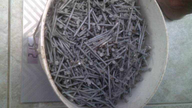 image for 3 INCH GALVANISED NAILS - BUCKET OF 21.5 KILOS !!