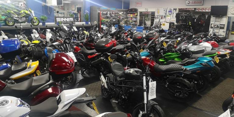 Hyosung GV 250 N  CUSTOM CRUISER 18-REG ONLY 4194 MILES WITH EXTRAS £2599.OTR