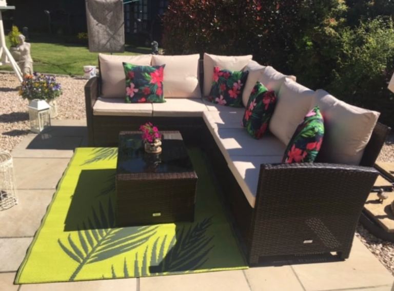 Brown Rattan Corner Sofa Set without Coffee Table – Good Condition