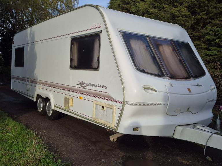 Elddis twin axle 4/5 berth caravan spare or repair 
