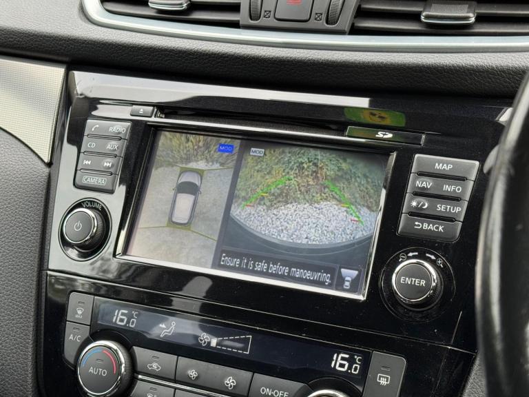 2017 Nissan Qashqai 1.2 DiG-T N-Connecta 5dr Xtronic HATCHBACK PETROL Automatic