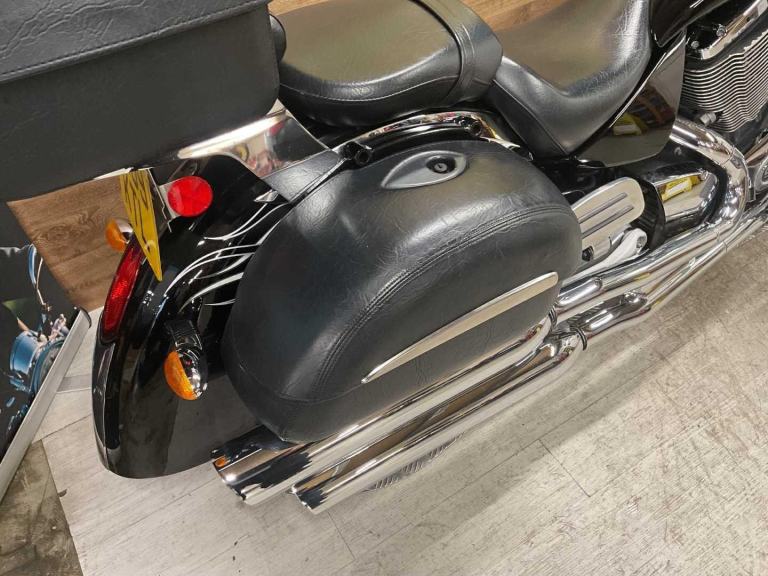 HARLEY-DAVIDSON STREETGLIDE