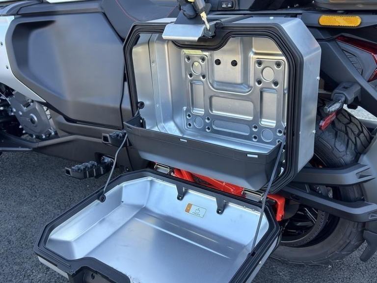 Can-Am Canyon 1330 XT 3-Wheel 