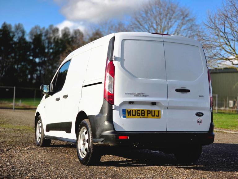2018 Ford Transit Connect 1.5 220 EcoBlue Auto L1 Euro 6 (s/s) 5dr PANEL VAN Diesel Automatic