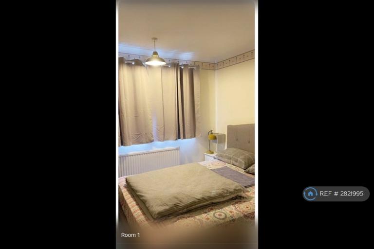 1 bedroom in Springfield Road, Gillingham, ME7 (#2821995)